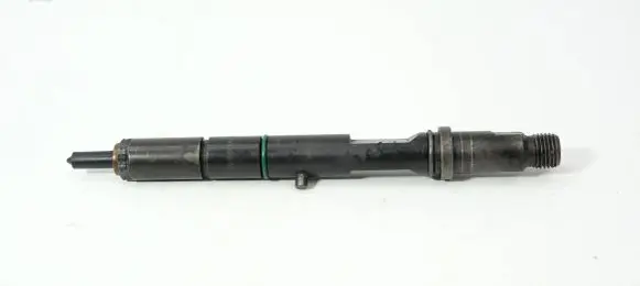 Audi A4 S4 B5 8D Fuel injector 059130201E