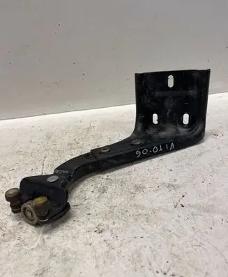 Mercedes-Benz Vito Viano W639 Rear door lower hinge Zgs00805w36