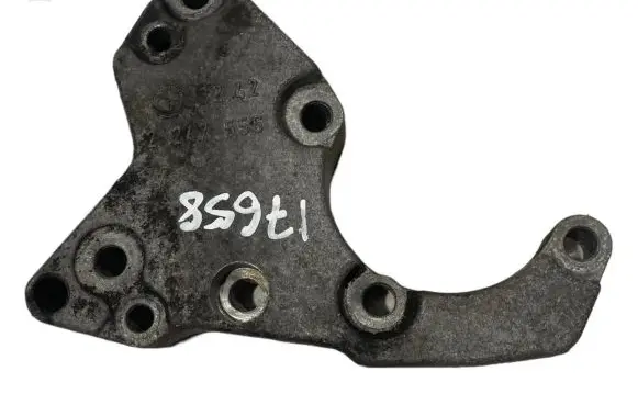 BMW 3 E46 Power steering pump mounting bracket 2247556 32422247556