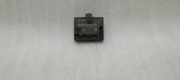 Audi A1 Door control unit/module 8X0959792D