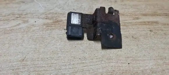 Volvo V70 Air pressure sensor 9202701