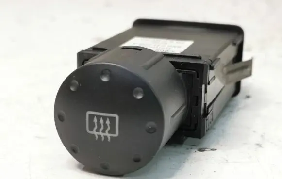 Audi TT Mk1 Windscreen/window heater switch 8N0941503A PA66GF30