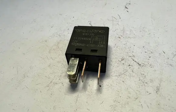 Volvo S40, V40 Other relay 9162300
