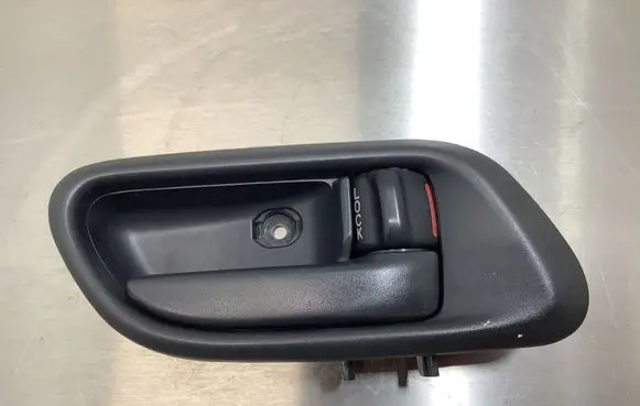 Subaru Forester SG Front door interior handle 