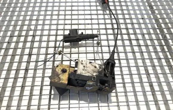 Front door lock