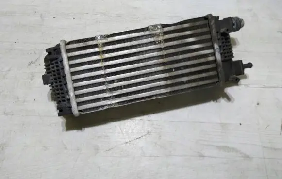 Fiat 500 Intercooler radiator 51953635