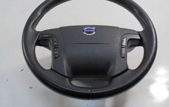 Volvo V70 Steering wheel 30643384