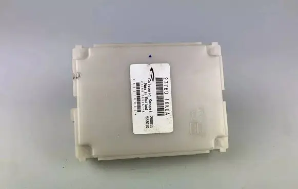 Nissan Juke I F15 Other control units/modules 277601KK0A