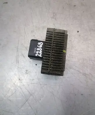 Opel Meriva A Glow plug pre-heat relay 55354141 51209018