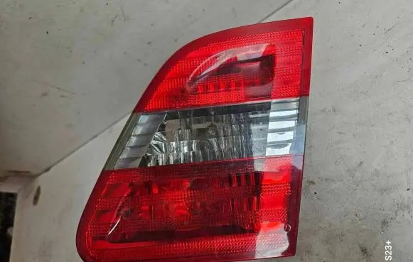 Mercedes-Benz A W169 Tailgate rear/tail lights 27530204 A169820
