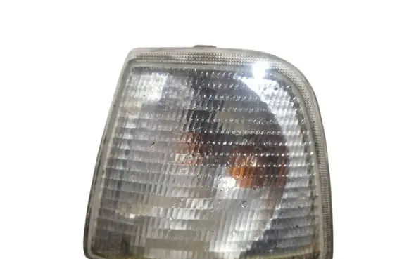 Audi 80 90 S2 B4 Front indicator light