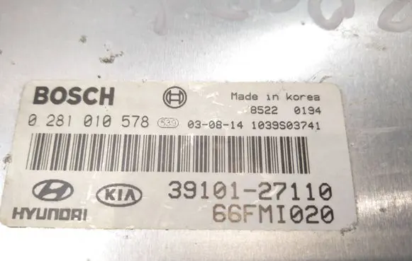 Hyundai Trajet Engine control unit/module 3910127110 0281010578 66FM1020
