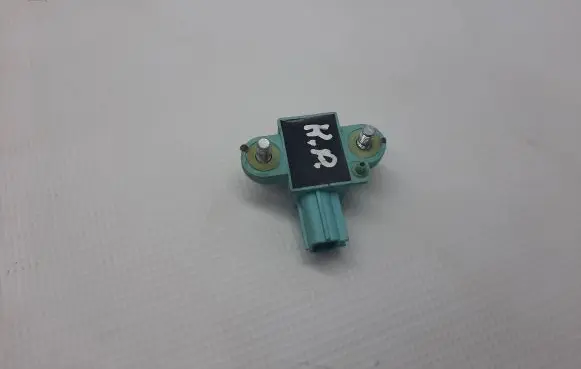 Audi A6 S6 C6 4F Airbag deployment crash/impact sensor 4F0955557
