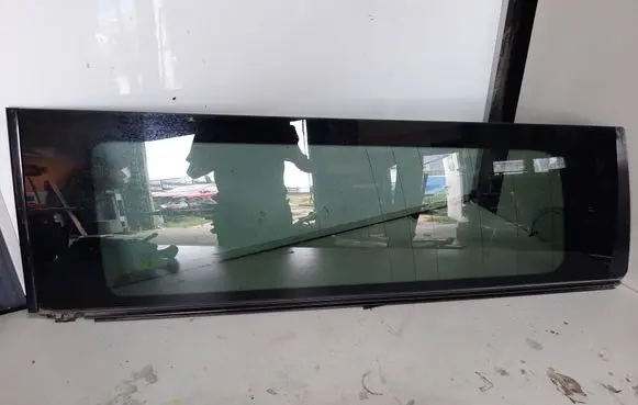 Mini One - Cooper Coupe R56 Rear door window glass 43R00351 E000233 DOT618M322AS3