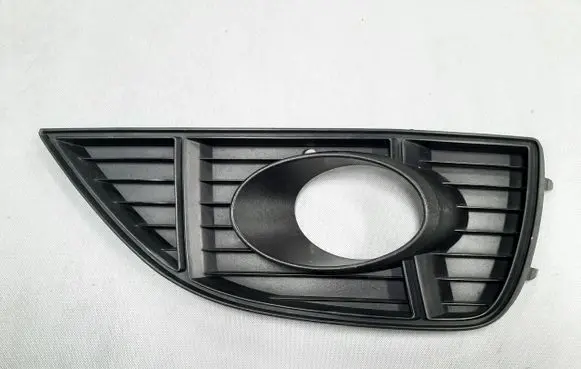 Front bumper lower grill