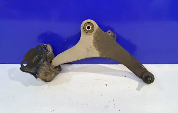 Volvo V70 Front lower control arm/wishbone 31429320 31340127