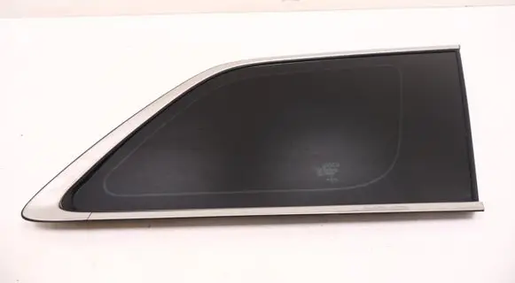Jeep Grand Cherokee Rear side window 68211112