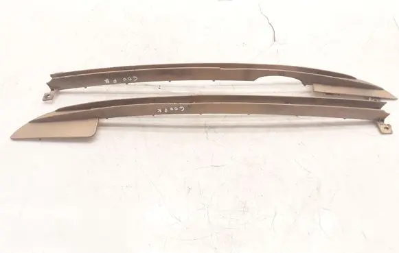 Mercedes-Benz W123 Dashboard air vent grill cover trim 1238880123 1238880223