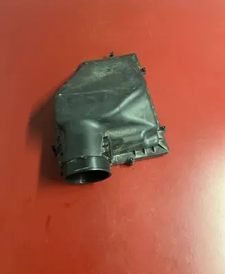 BMW X3 G01 Air filter box 8620473 13718620473