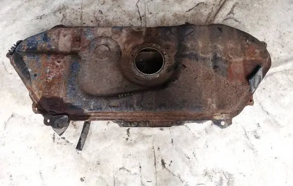 Toyota Yaris Fuel tank 