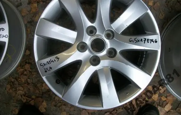 KIA Sorento R17 alloy rim 