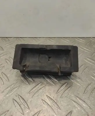 Audi A7 S7 4G Jacking socket point 4G0802847