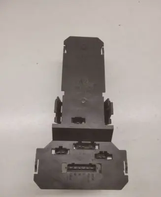 Volkswagen PASSAT B5 Tail light bulb cover holder 3B9945257
