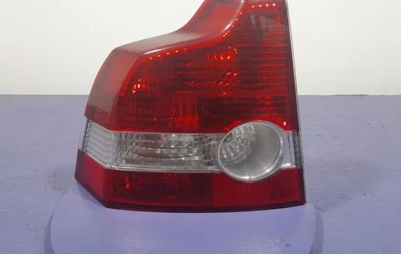 Volvo S40 Rear/tail lights 30698341