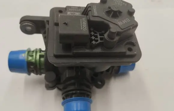 BMW 4 G22 G23 G24 G26 Coolant heater A3C0236890000 PA6GF30 A3C0423190000