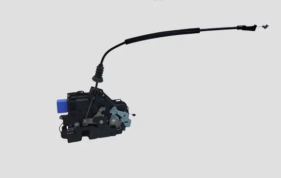 Skoda Octavia Mk2 (1Z) Front door lock 3D1837016AC 1120065