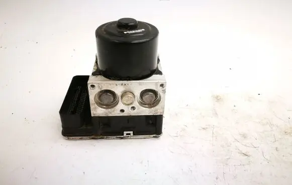 BMW X3 F25 ABS Pump 6857644