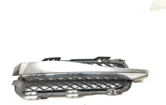 Jaguar XF Front bumper lower grill 8X2315K233BC