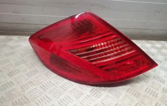 Mercedes-Benz CL C216 Rear/tail lights A2168201164