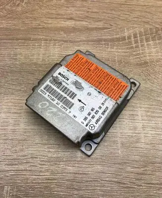 Mercedes-Benz CLK A209 C209 Airbag control unit/module 0018200826 0285001165