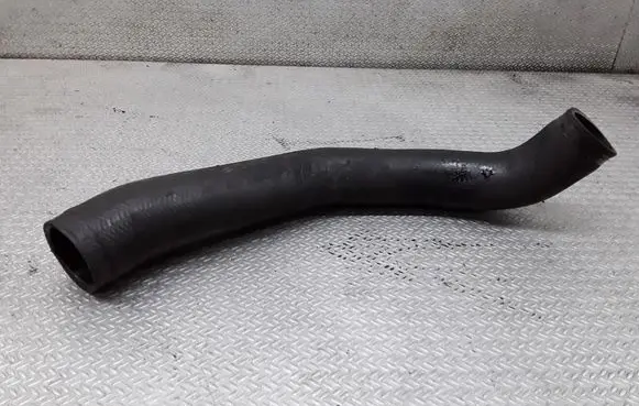 Mazda 3 I Intercooler hose/pipe