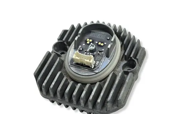 BMW 5 G30 G31 G38 LED ballast control module 161112L 161112R