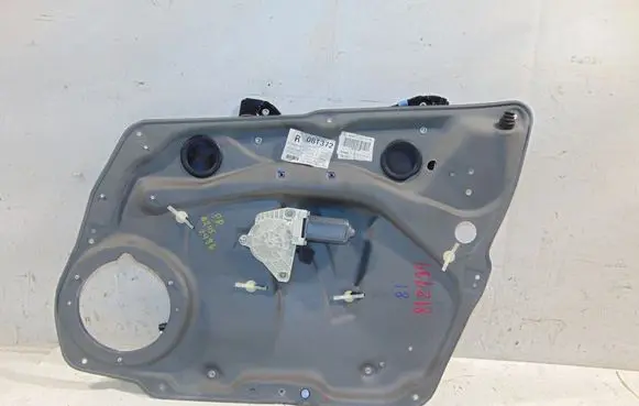 Mercedes-Benz B W245 Front door window regulator with motor A1697203279 A1697203079 A1697200879