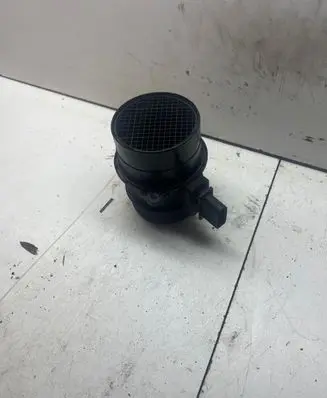 Audi A4 S4 B8 8K Mass air flow meter 03G906461C 0281002735