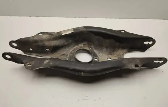 Mercedes-Benz C W205 Rear upper control arm/wishbone A2053521900