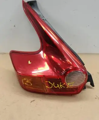 Nissan Juke I F15 Rear/tail lights 