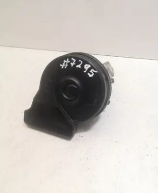 Mercedes-Benz E W212 Horn signal A0065425820 A0065428020 A0075426920
