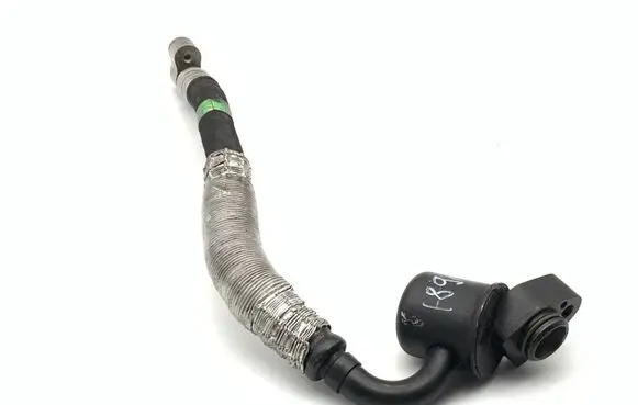 Air conditioning (A/C) pipe/hose