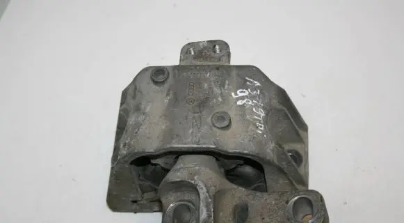 Volkswagen Golf IV Engine mount bracket 1J0199262B