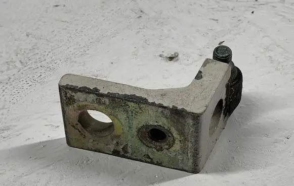 Skoda Octavia Mk2 (1Z) Front door hinge set 5Y0831412C