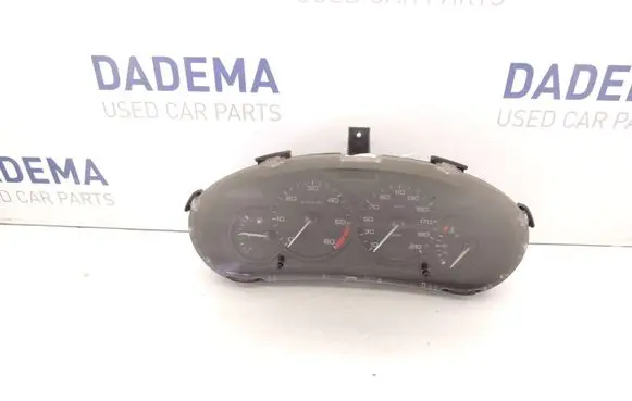 Peugeot 206 Speedometer (instrument cluster) 9645096080 D208