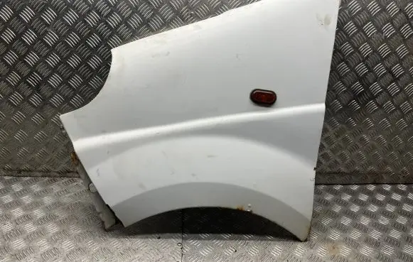 Renault Trafic II (X83) Fender