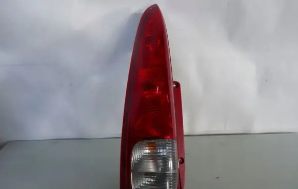 Chevrolet Tacuma Rear/tail lights