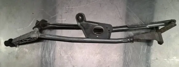 Volvo V70 Front wiper linkage 8624239 16004 182395