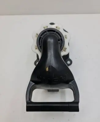 Renault Clio III Spare wheel mounting bracket 8200269378 090915
