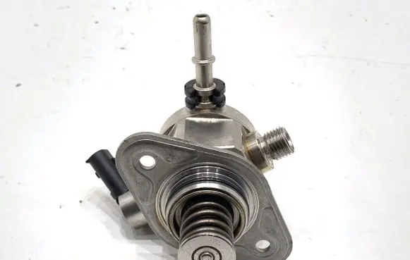 KIA Ceed Fuel injection high pressure pump 3532607250